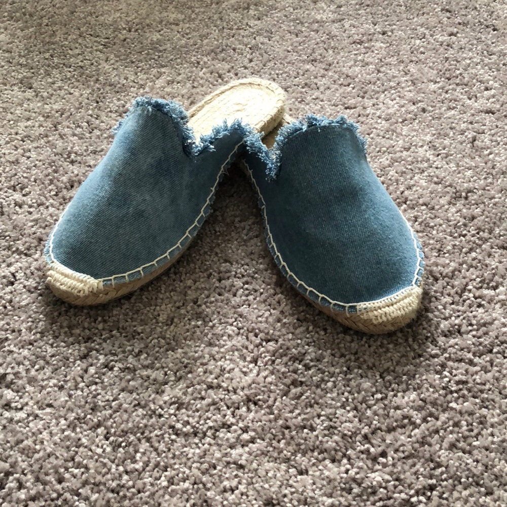 Aeropostale brand new shoes